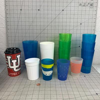 #202 Plastic Cups and Utah Utes Coffee Cup