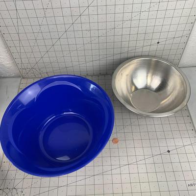 #205 Mixing Bowl and Blue Plastic Bowl