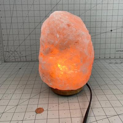 #238 Large Himalayan Rock Salt Lamp Pink Crystal