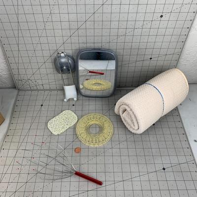 #259 Non Slip Ma, Head Massager and Bathroom Mirror
