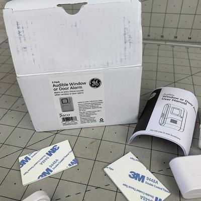 #276 Window/Door Alarm Pieces