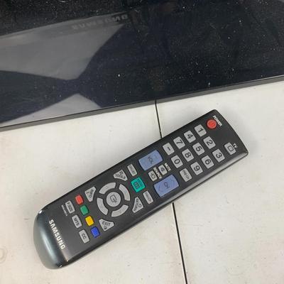 #297 43" Samsung Flatscreen TV