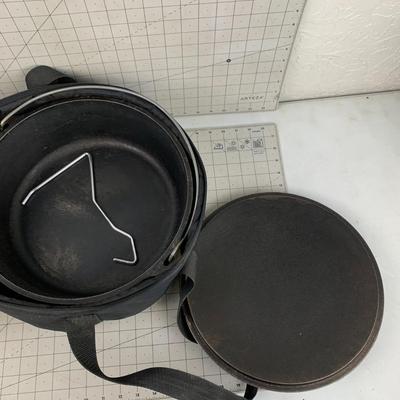 #306 Lodge Cast Iron Pan With Bag