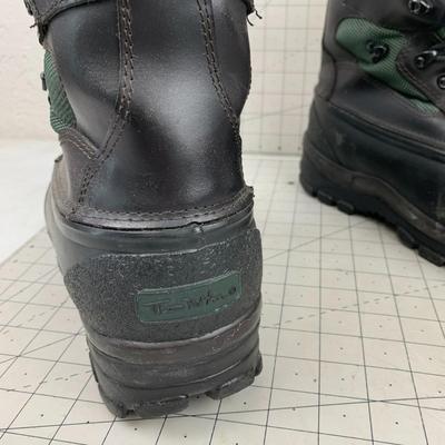 #323 Thinsulate Boots Size 11