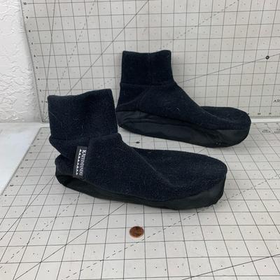 #331 Kathmandu Slipper Boots
