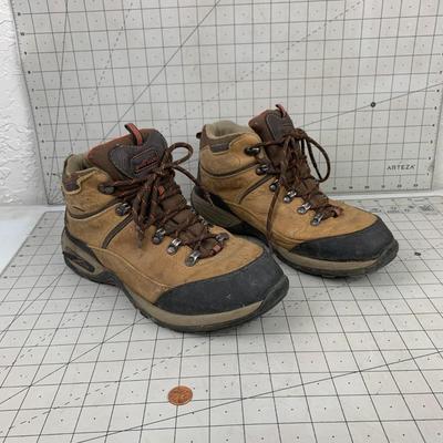 #333 Leather Hiking Boots