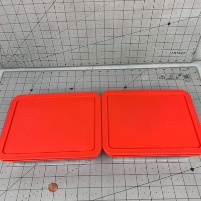 #346 Pyrex 6 Cup Dishes With Lids
