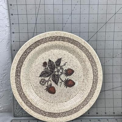 #350 Stoneware Strawberry Homer Laughlin Plates