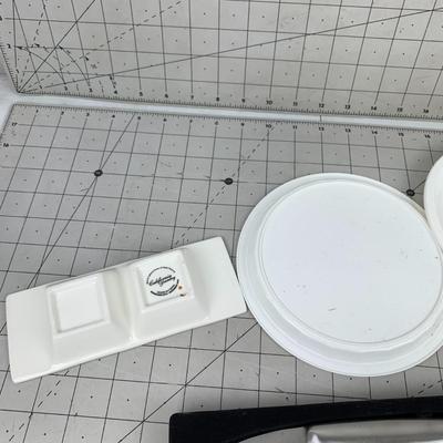 #355 Cheese Knife, Plates and Sauce Plate