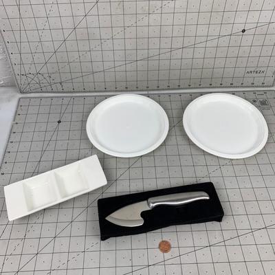 #355 Cheese Knife, Plates and Sauce Plate