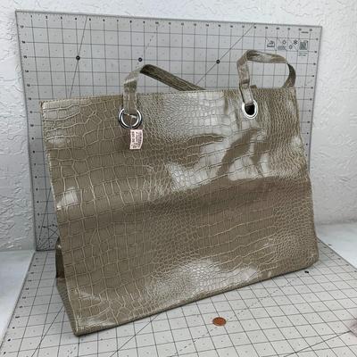 #370 Large Arm Bag