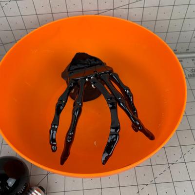#384 Happy Halloween Candy Bowl and Black Light Bulbs