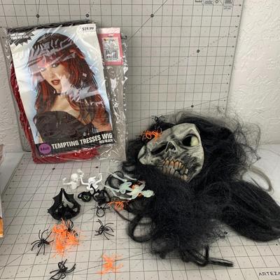 #387 Tempting Tresses Red/Black Wig, Halloween Mask and Spiders