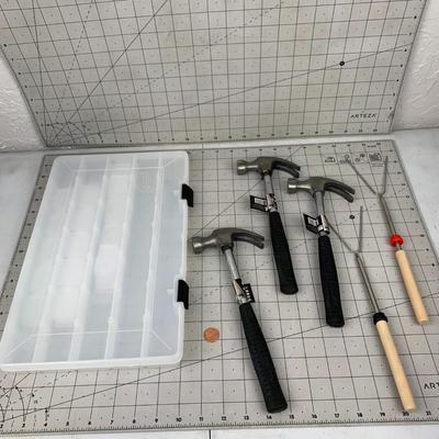 #442 Hammers, Organizer Bin and Roasters