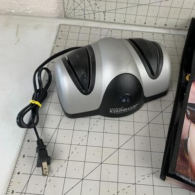 #460 Presto Eversharp Electric Knife Sharpener