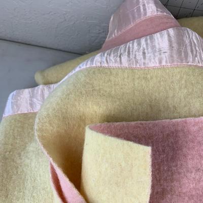 #464 White Blanket and Pink Blanket Scrap