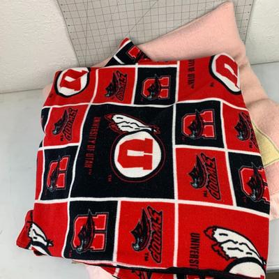 #469 Utah Utes Blanket and Handmade Doggy Bed