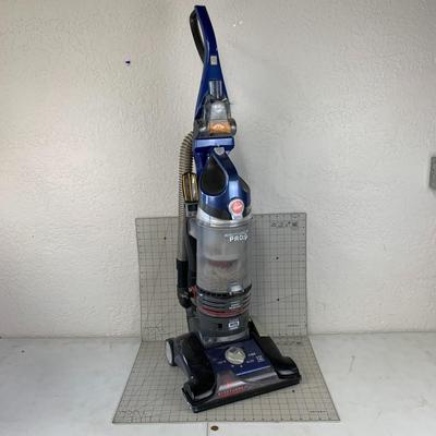 #477 Hoover Vacuum