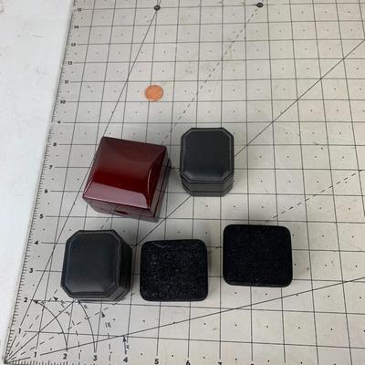 #493 Ring Boxes