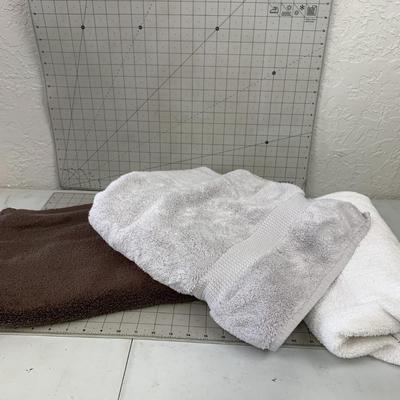 #496 Three Bath Towels