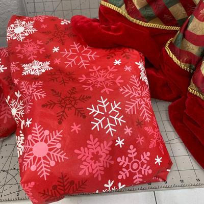 #508 Christmas Plastic TableCloth and Tree Skirt