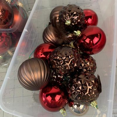 #509 Red/Brown Christmas Tree Ornaments 
