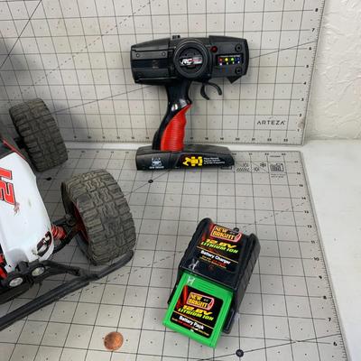 #528 Bobcat RC Car