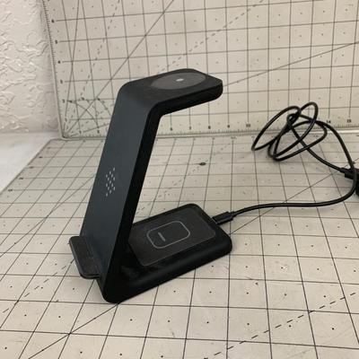 #546 3-In-1 Wireless Charging Station 