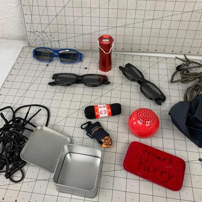 #548 Shoelaces, Mask, Sunglasses and More