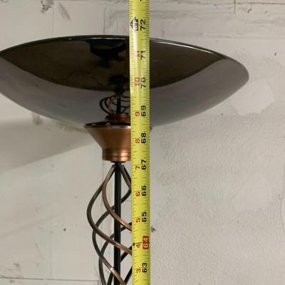 #580 6 Foot Tall Lamp