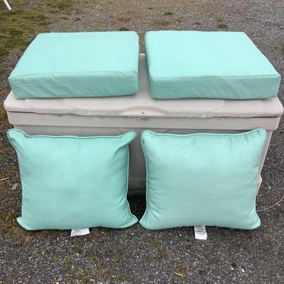 142 Teal Polyester Outdoor Chair Cushions