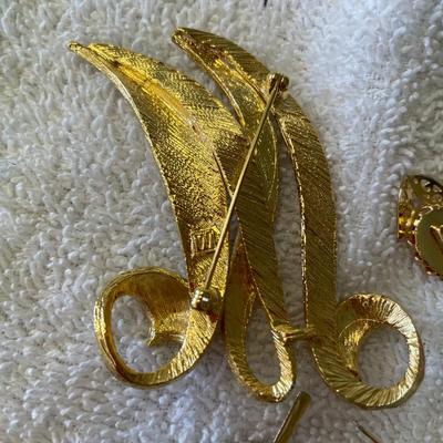 Lot of Pins/ Brooches