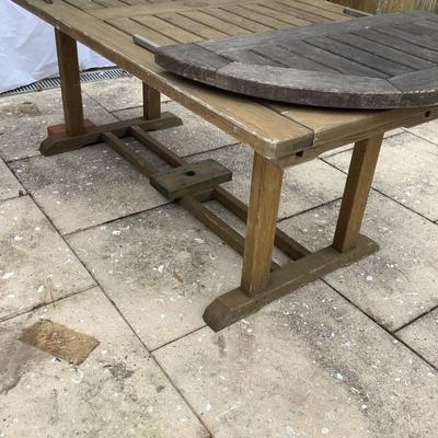 1067 Smith and Hawken Oxford Teak Table with 2 End Leaves and Umbrella Opening