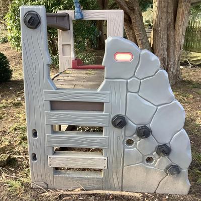 1080 Little Tikes Adjustable Mountain Climber Outdoor Toy with Slide and Fire Hose