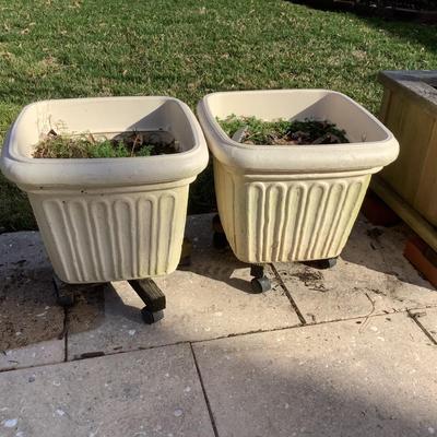 1090 Two White Resin Planters on Dollies