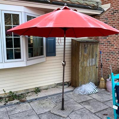 1118 Red Market Umbrella (Faded) and Granite Base with Wheels Stand