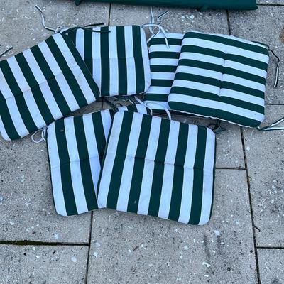 1122 Green and White Striped Cushions with Green Bench Cushions