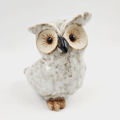 PAINTED POTTERY OWL STATUE DECOR