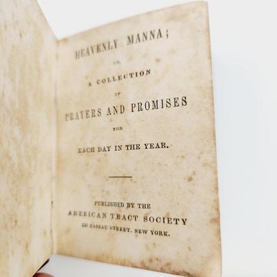 1800S A COLLECTION OF PRAYERS & PROMISES BOOK