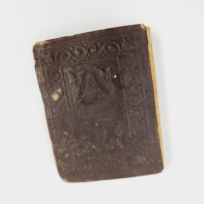 1800S A COLLECTION OF PRAYERS & PROMISES BOOK