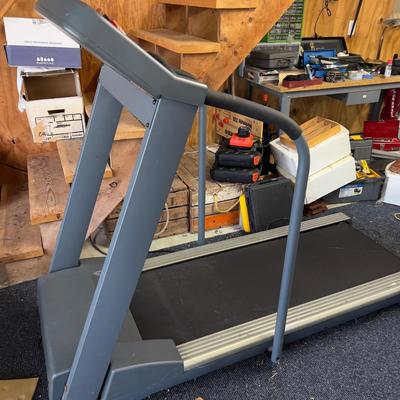 1213 Promaster Gold Elite Treadmill