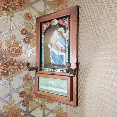 Vintage Religious Last Rites Cabinet Home Altar Chalkware Shadow box
