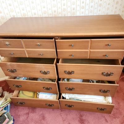 Vintage Solid Wood 8 Drawer Dresser 46x16x40H