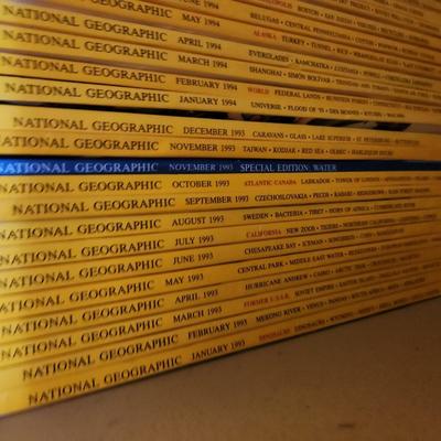 Large lot of National Geographic magazines 1975-1995 era