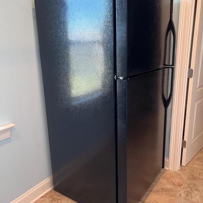 KENMORE COLDSPOT REFRIDGERATOR