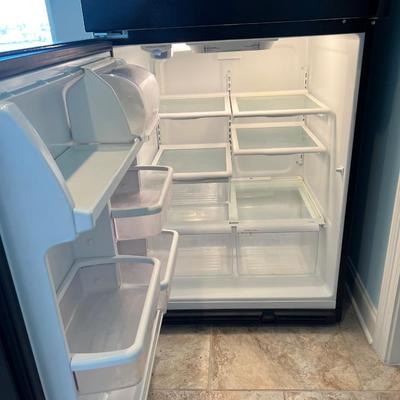 KENMORE COLDSPOT REFRIDGERATOR