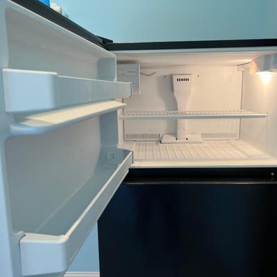 KENMORE COLDSPOT REFRIDGERATOR