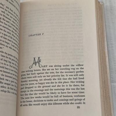 1963 THE SCENT OF WATER by ELIZABETH GOUDGE