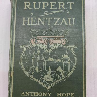 1898 RUPERT OF HENTZAU by ANTHONY HOPE
