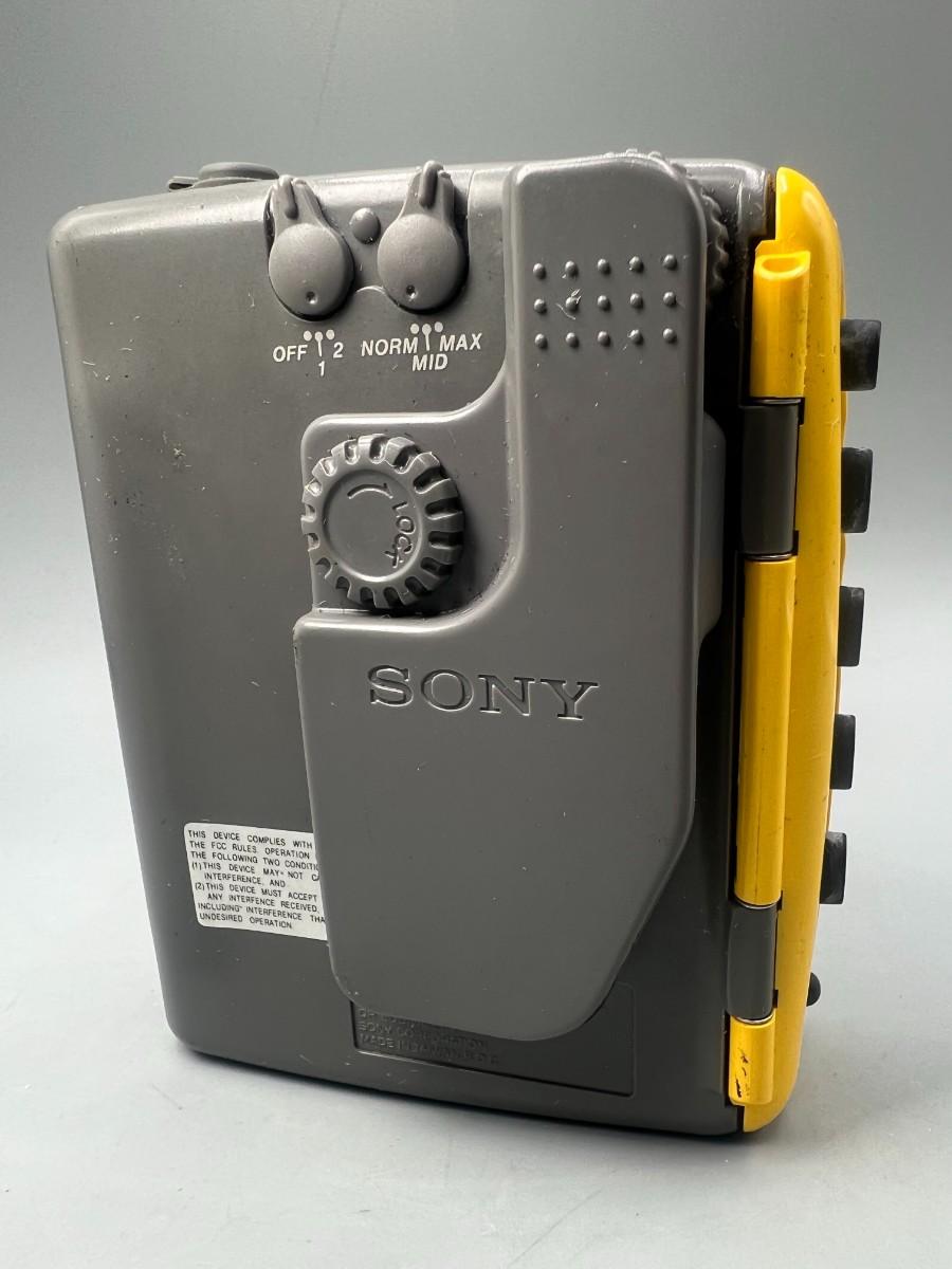 Retro Sony Sports Walkman WM-SXF44 Cassette Player